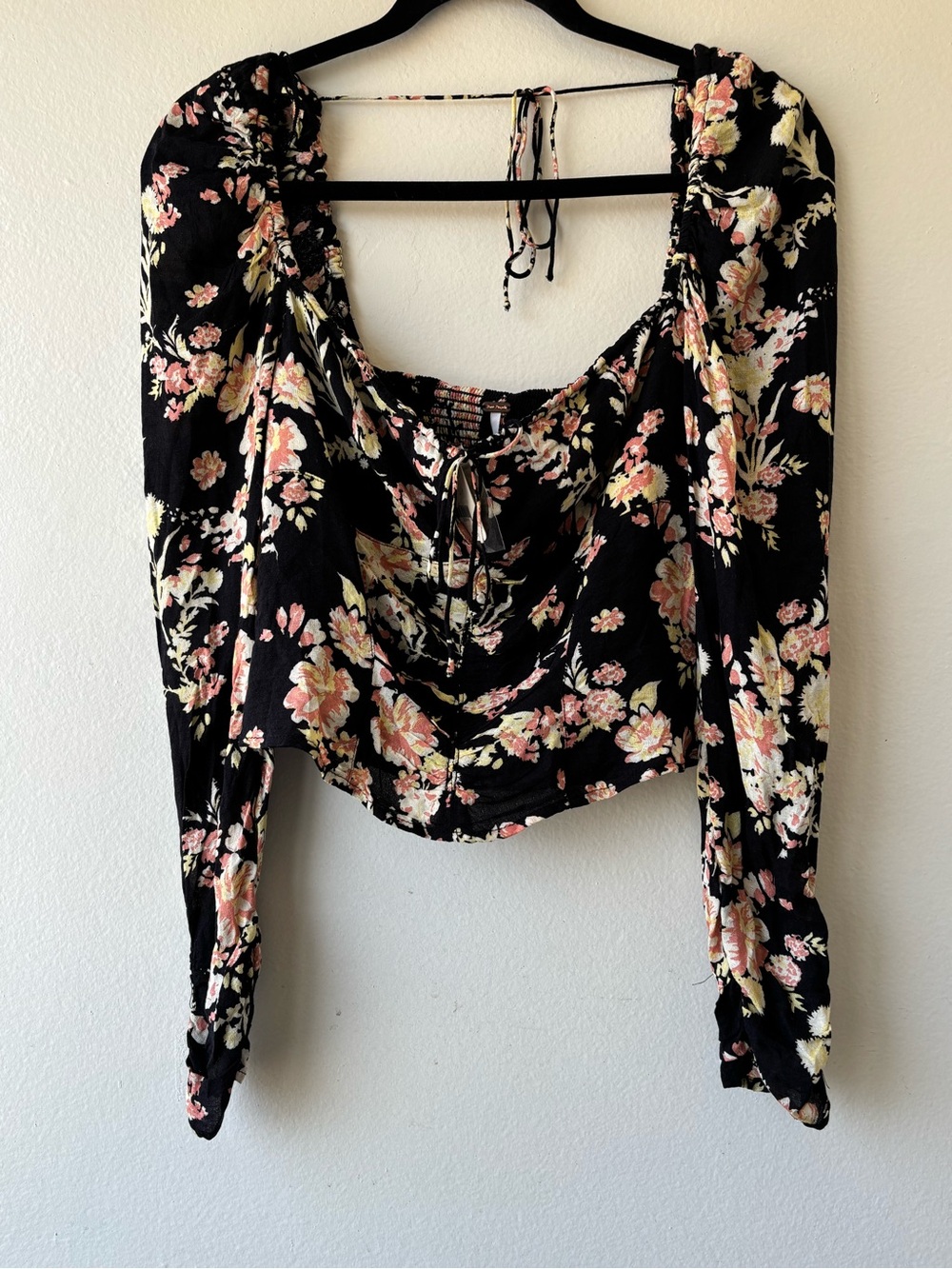 Free People Black Floral Puff-Sleeve Peasant Top - Pink & Cream